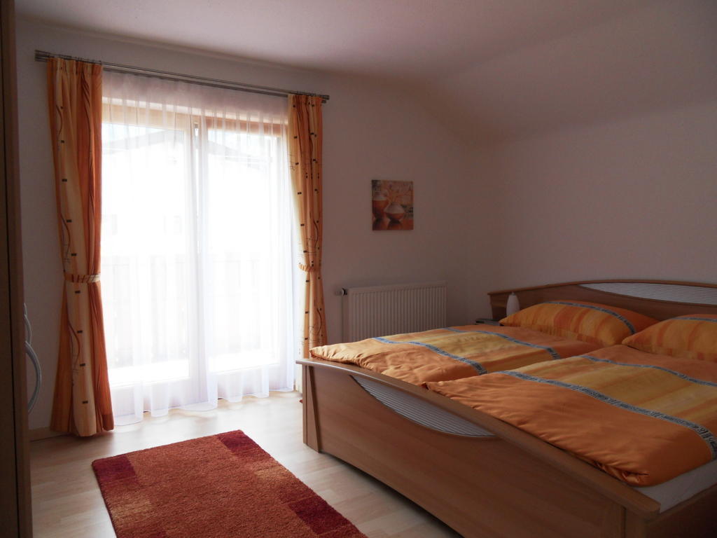 Ferienwohnung Konrad Pfeifer Schruns Rom bilde